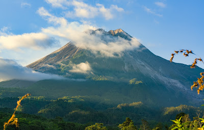 Gunung Merapi Nikmati Pesona Wisata Jogja yang Tak Pernah Berakhir